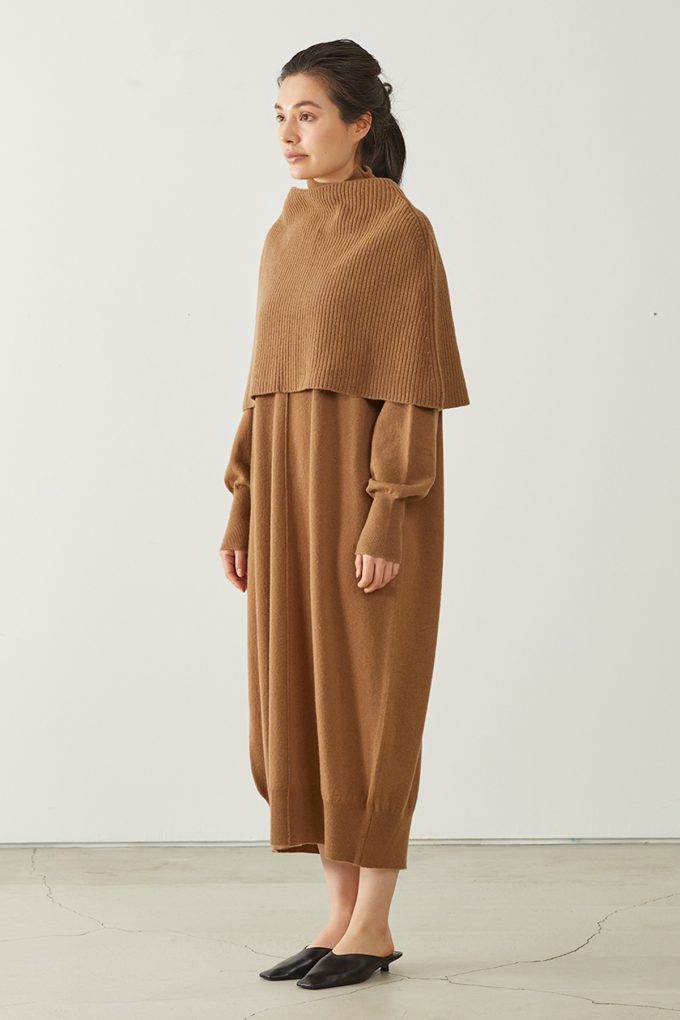 ADAWAS | CASHMERE BLENDED CAPE SET O/P