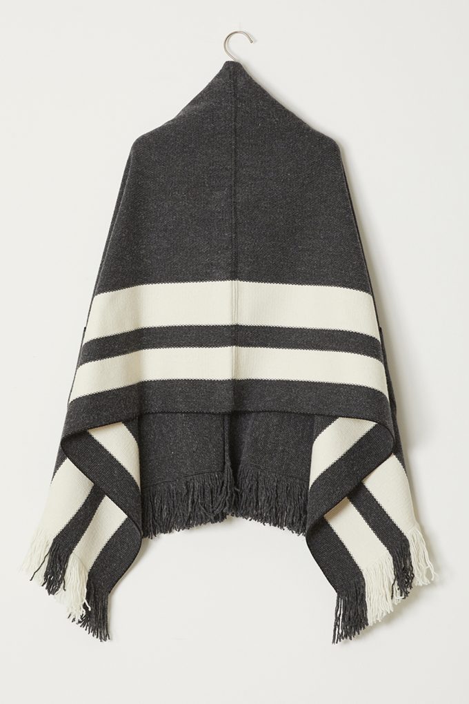 ADAWAS | FRINGED POCKET STOLE